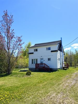 Miramichi's Real Estate Listings for 92 Rue de L'Ecole