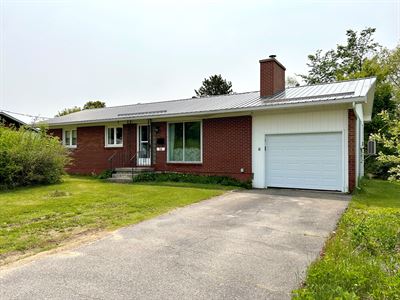 l’immobilier à vendre for 56 McIntosh Street