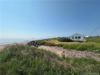Miramichi's Real Estate Listings for 56 Rue De La Plage, Cap - Bateau
