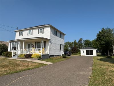 Miramichi's Real Estate Listings for 785 Principale Street
