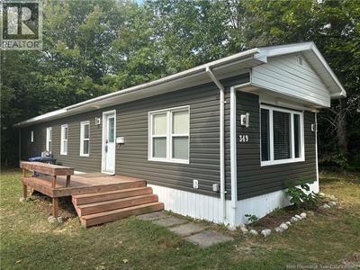 l’immobilier à vendre for 349 Crammond Court