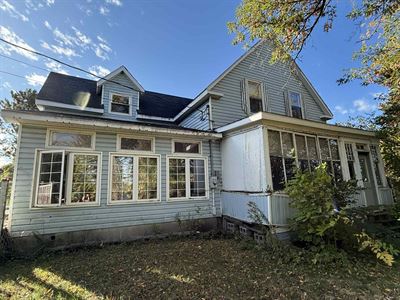 Miramichi's Real Estate Listings for 1624 Water Street